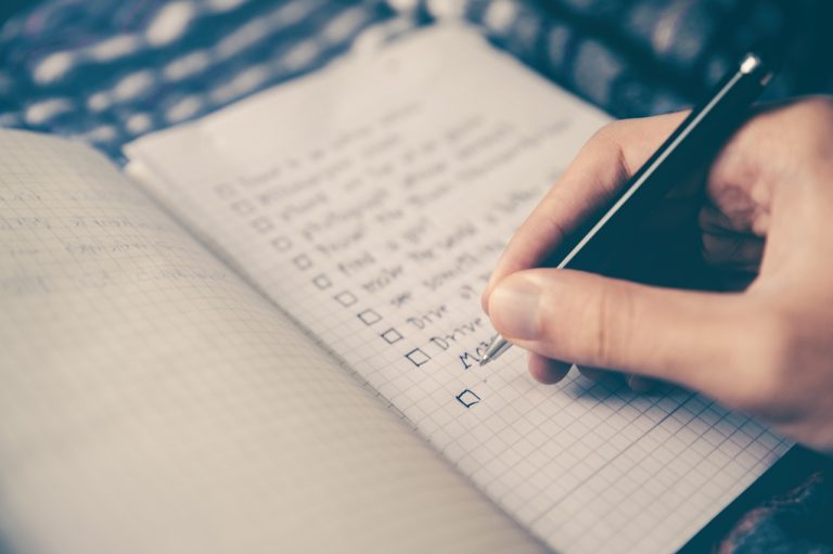 How to think clearly about making a complete checklist